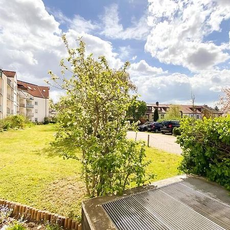 Apartment Am Auensee Mit Grosser Terrasse & Privat-Parkplatz Leipzig Exterior foto